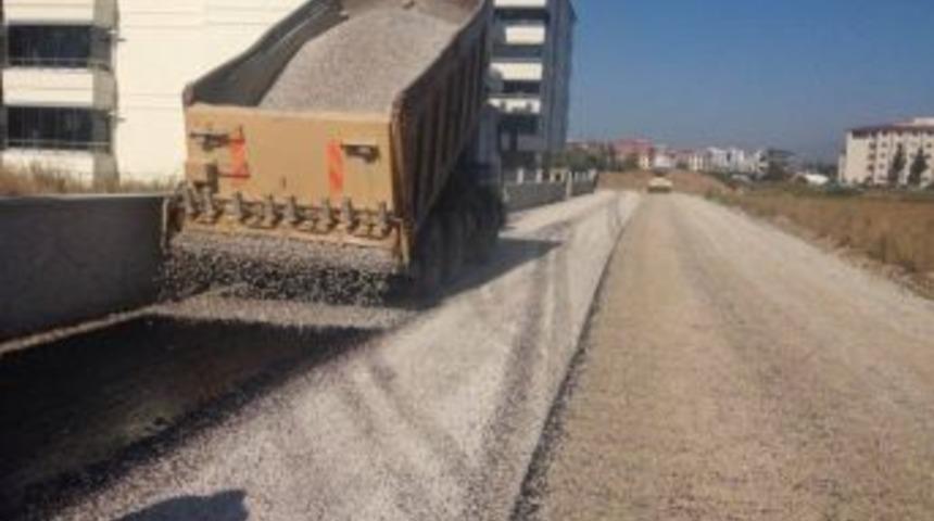 Torbalı&rsquo;ya &Uuml;&ccedil; Koldan Asfalt D&ouml;şeniyor