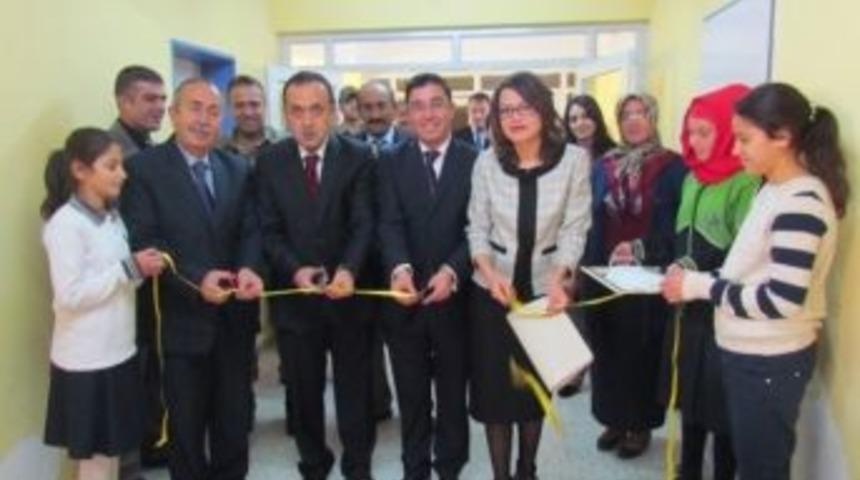 Pazaryolu&rsquo;nda Kitap Fuar D&uuml;zenlendi