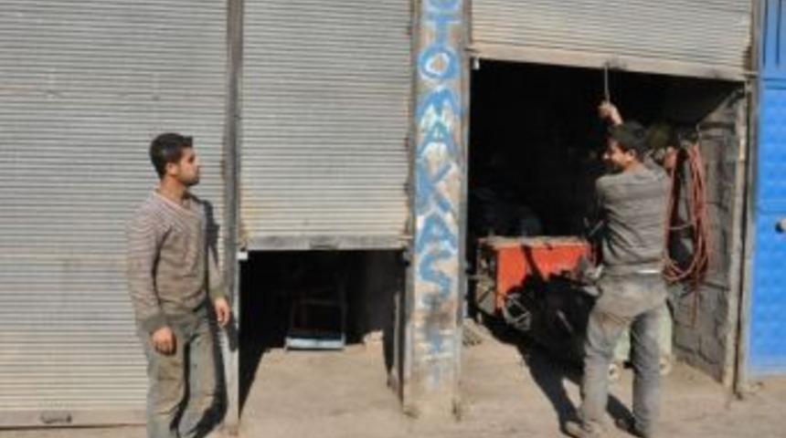 Elektrik Kesintilerine Esnaftan Tepki