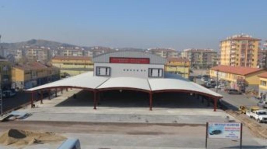 Osmanlı Mahallesi Kapalı Semt Pazarı 24 Kasımda Hizmete A&ccedil;ılacak