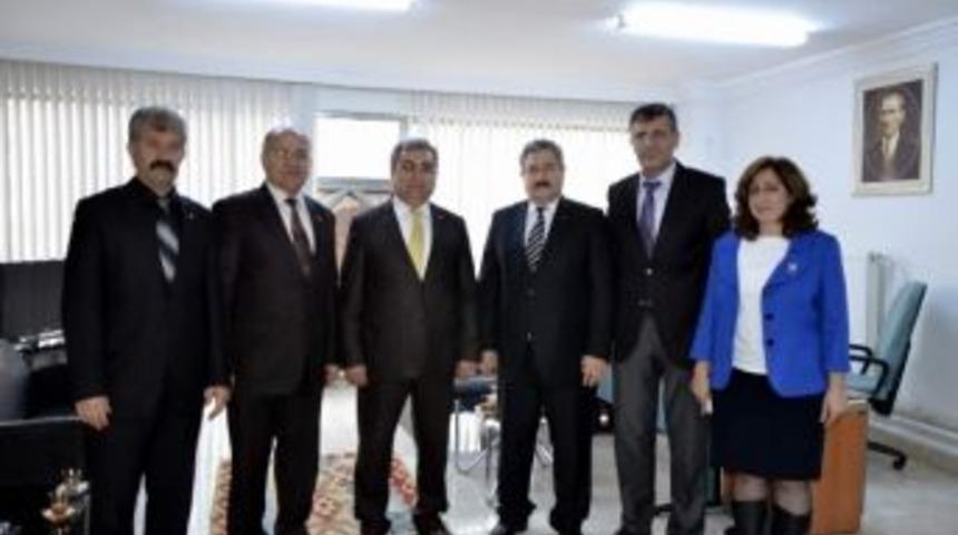 Sivas Ticaret Borsası&rsquo;ndan, Ziraat Bankası B&ouml;lge Başkanı Aktuğran&rsquo;a Ziyaret