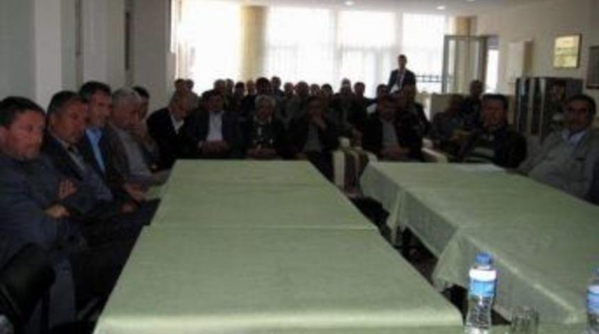 Eşme K&ouml;ylere Hizmet G&ouml;t&uuml;rme Birliği Toplandı
