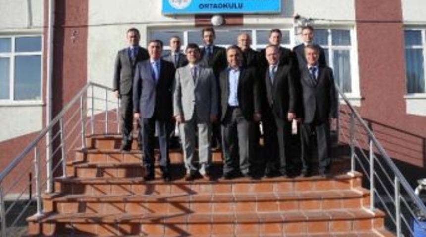 Katso Ve Tobb&rsquo;dan &Ouml;ğrencilere Giyecek Yardımı