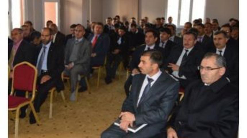 Aylık Din G&ouml;revlileri Toplantısı Ardahan'da Yapıldı