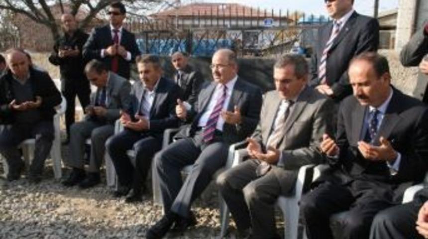 Ak Parti Genel Başkan Yardımcısı H&uuml;seyin &Ccedil;elik Yozgat&rsquo;a Geldi