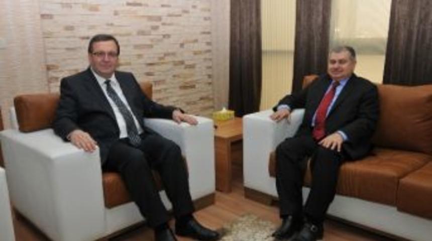 Rekt&ouml;r Prof. Dr. Solak'a Ziyaretler