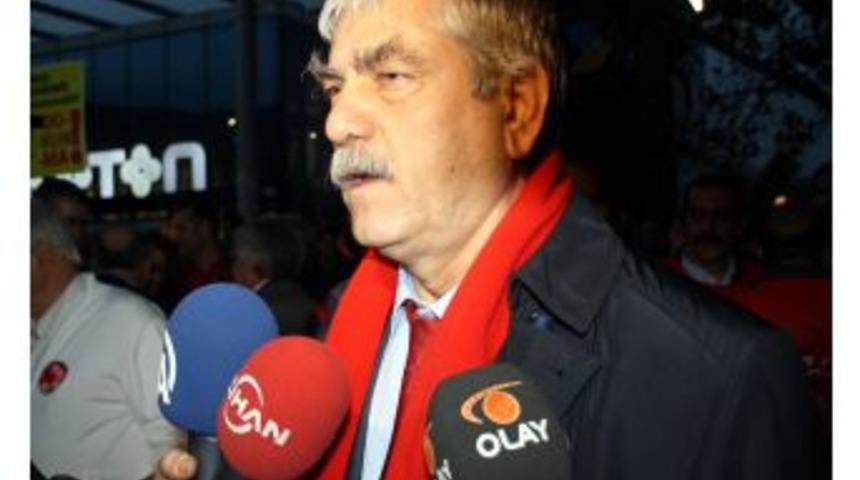 DİSK, Kıdem Tazminatı Için Yürüdü