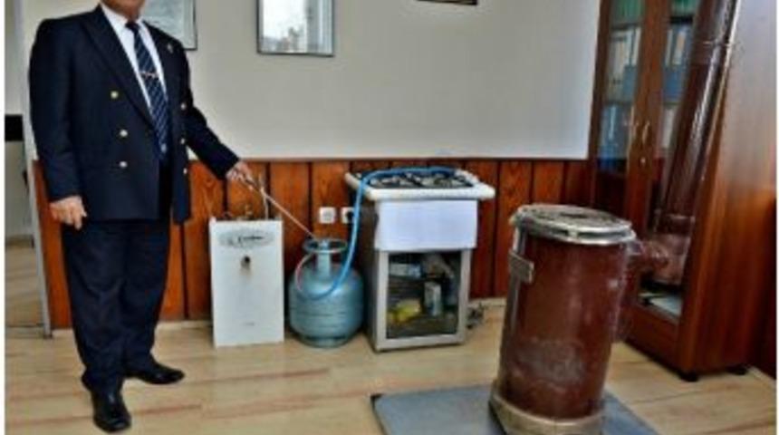 Barandır: "ka&ccedil;ak Kontrol&uuml; İ&ccedil;in Kibrit Kullanmayın"