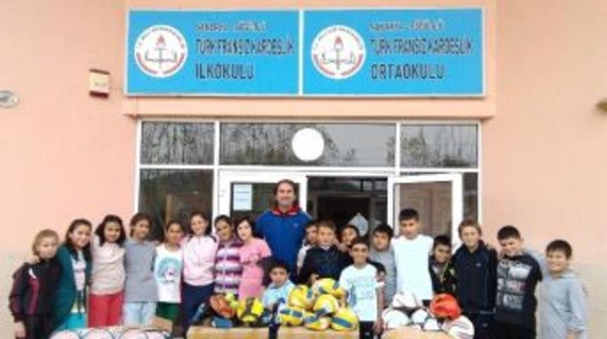 Saint-joseph Fransız Kardeş Okula Destek