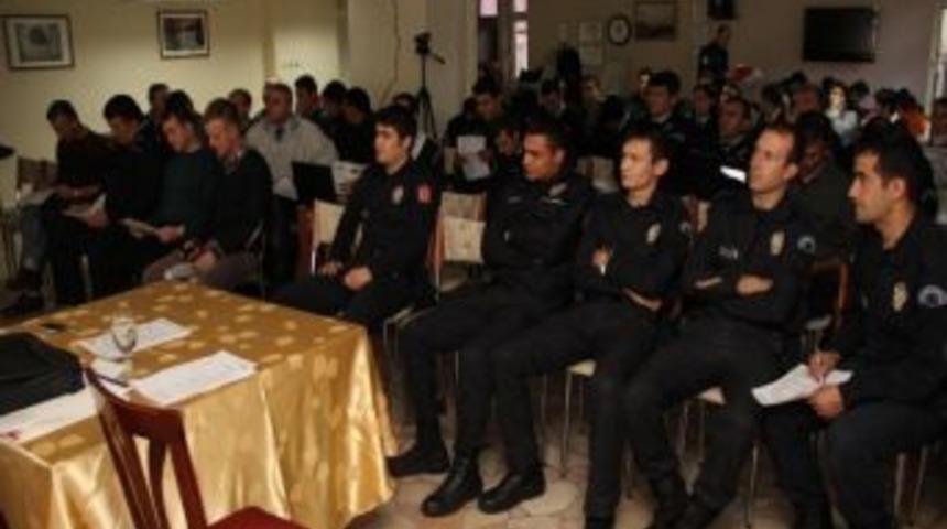 Polise “temel Afet Bilinci Eğitimi“