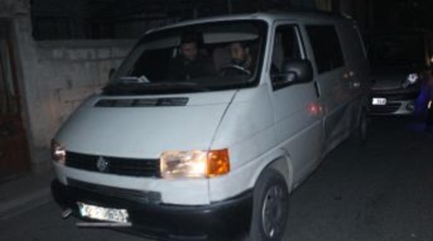 Dur İhtarına Uymayan Zanlılar Kaza Yaptı