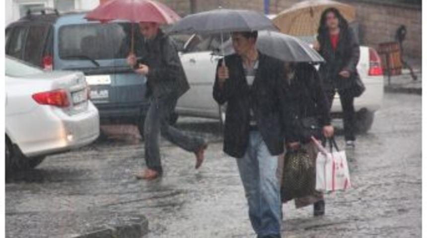 Edirne’de Sağanak Yağış