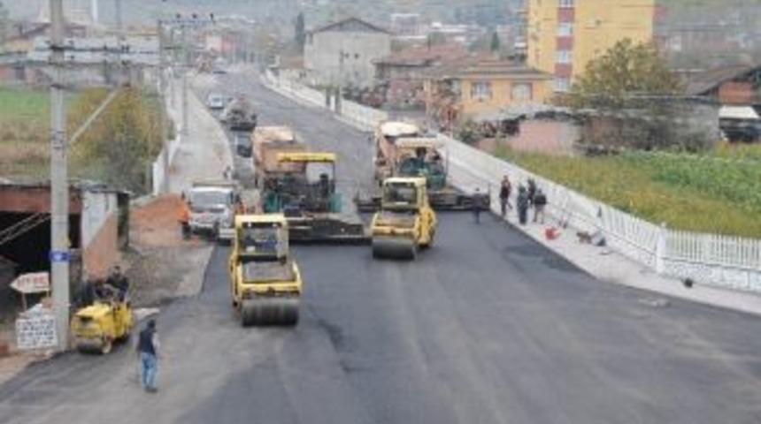 Başiskele&rsquo;de Asfaltlama &Ccedil;alışması
