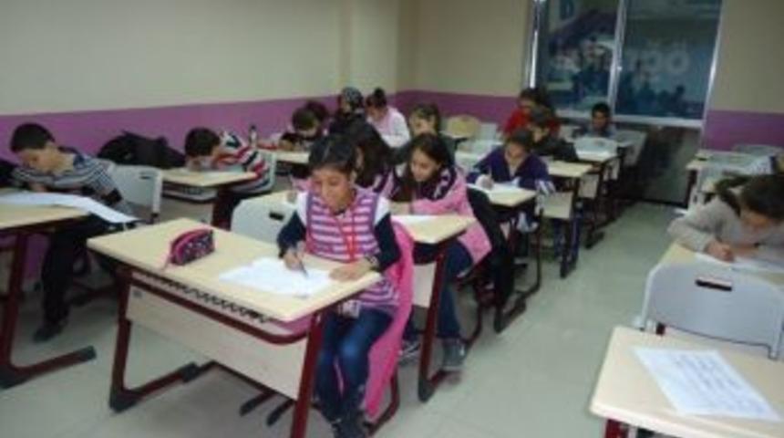 Bilgievleri Karikat&uuml;r D&uuml;nyasına Girdi