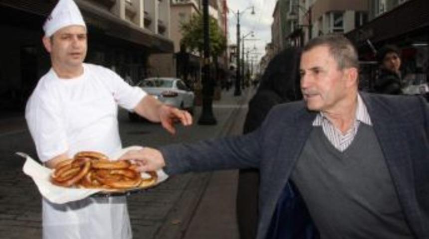 Artık Simitler Susamsız &Uuml;retilecek