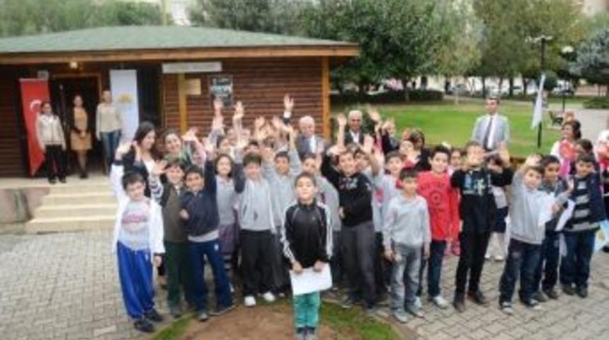 Aldırmaz &Ouml;ğretmenler G&uuml;n&uuml;'n&uuml; &Ccedil;ocuklarla Kutladı