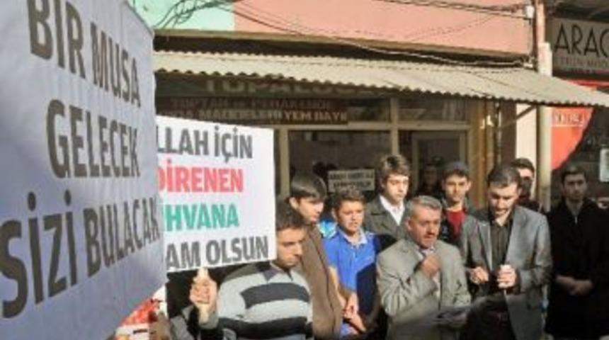 G&uuml;m&uuml;şhane&rsquo;de T&uuml;m Mazlumlar İ&ccedil;in Gıyabi Cenaze Namazı Kılındı