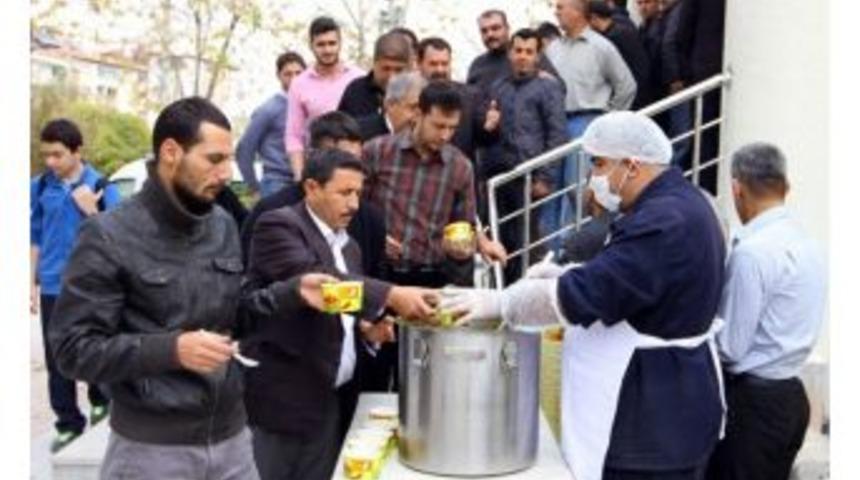 Naksan, 20 Bin Kişiye Aşure Dağıttı