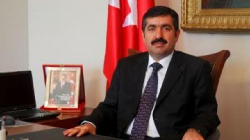 Vali Doğan'dan 24 Kasım Öğretmenler Günü Mesajı