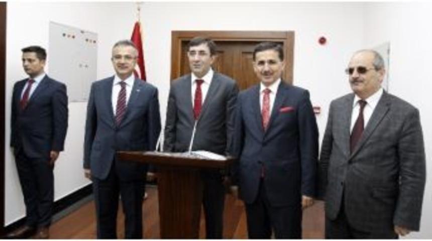 Kalkınma Bakanı Yılmaz Gebze’de