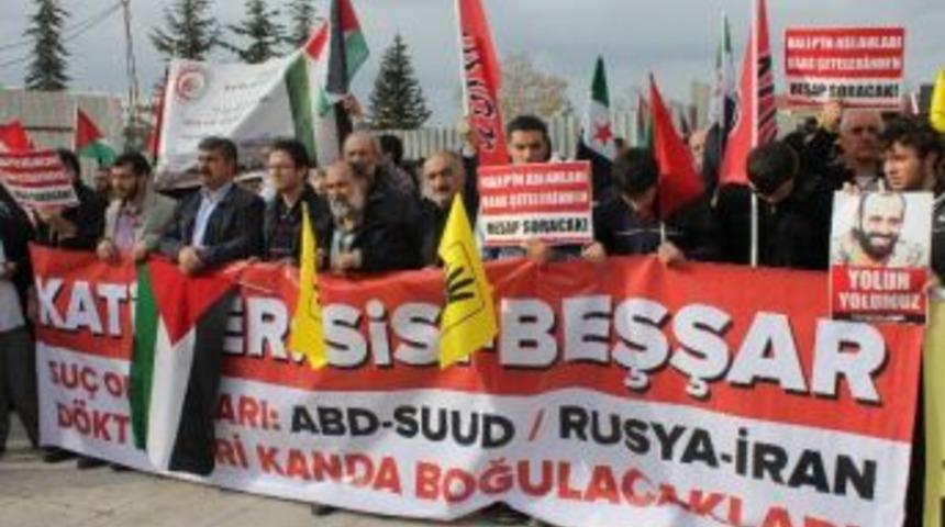 Fatih Camii&rsquo;nde &ldquo;kud&uuml;s&rsquo;&uuml; Kurtarma Cuması&rdquo; Eylemi