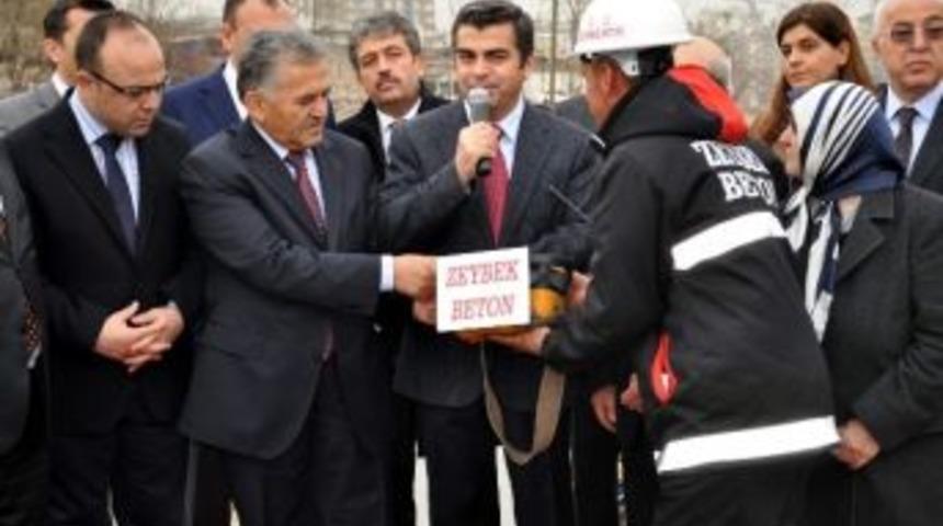 Sağlığa Hayırsever Katkısı