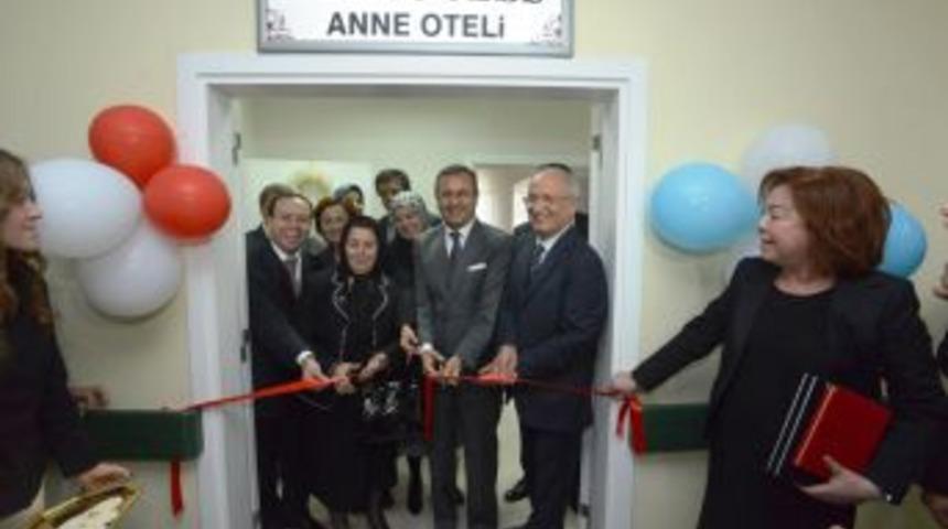 Denizli Servergazi Devlet Hastanesi'nde 'Anne Oteli' A&ccedil;ıldı