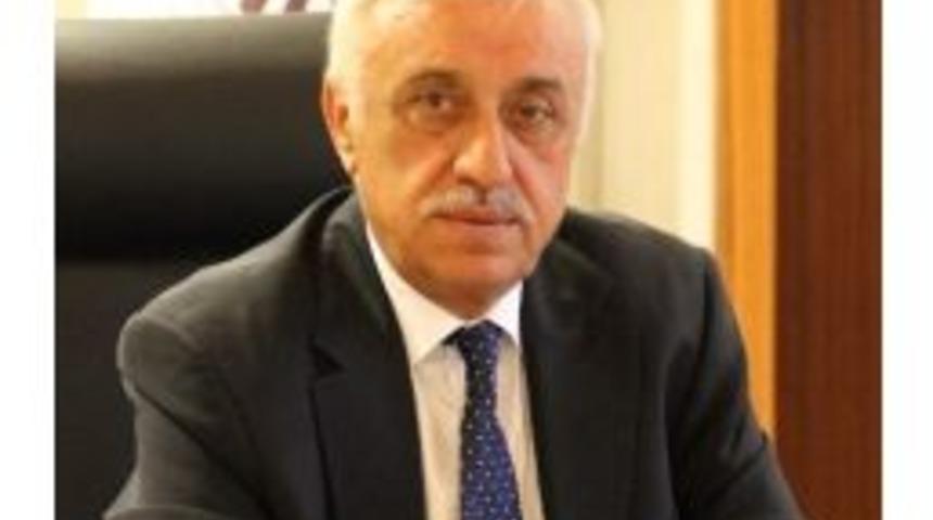 &Ccedil;ıkmaz: &ldquo;d&uuml;nyanın Her Yerinde Toplumların En &Ouml;zverili Ve En Saygıdeğer Unsurları &Ouml;ğretmenlerdir&rdquo;