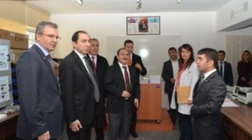 Rekt&ouml;r Alkan&rsquo;dan Alaca Myo&rsquo;ya Ziyaret