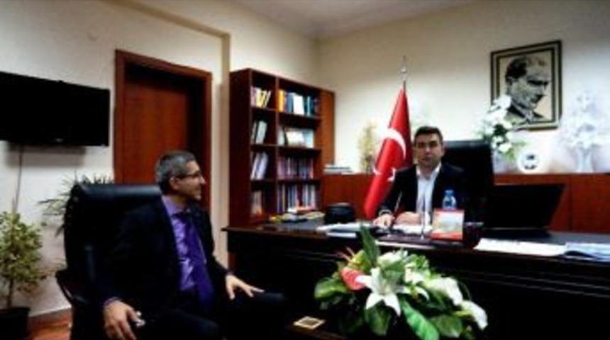 Basın-yayın Enformasyon İzmir B&ouml;lge M&uuml;d&uuml;r&uuml;'nden Manisa Kaymakamlarına Ziyaret