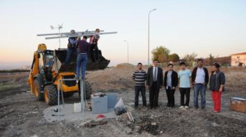 Balıkesir &Uuml;niversitesi'nde Yenilenebilir Enerji Parkuru Kuruldu