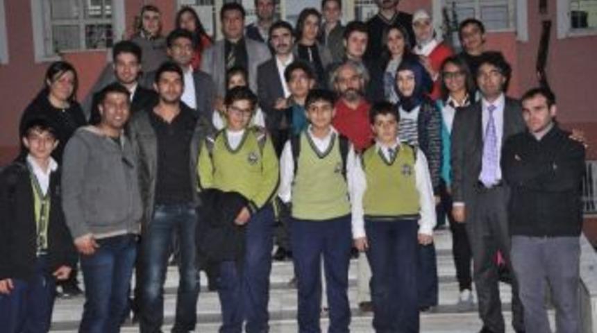 &Ouml;ğrenciler Engellilere Kayıtsız Kalmadı