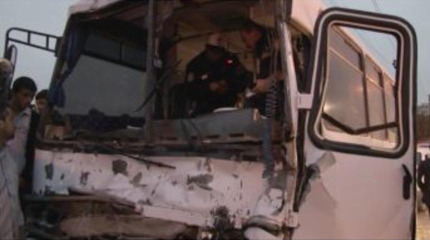 Şanlıurfa&rsquo;da Zincirleme Trafik Kazası: 8 Yaralı