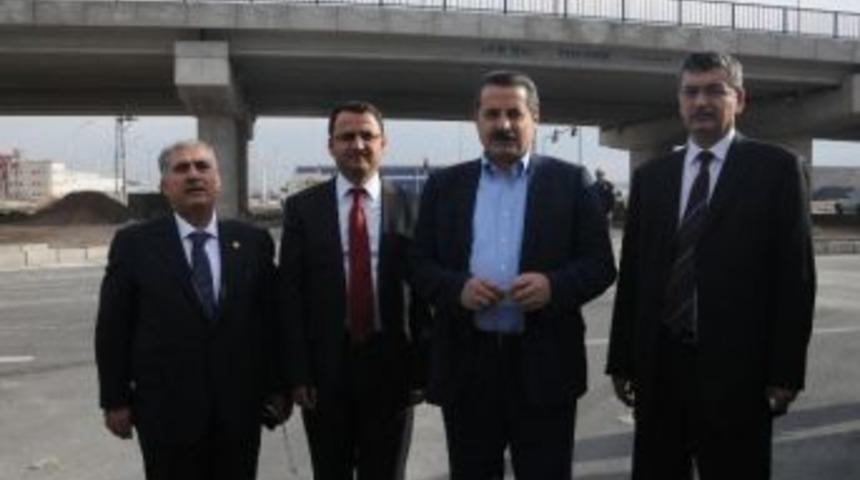 Bakan &Ccedil;elik, Osb K&ouml;pr&uuml;l&uuml; Kavşakta İncelemelerde Bulundu