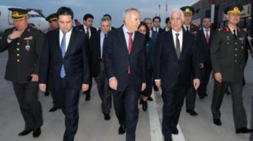 Eroğlu&rsquo;ndan Federasyon Birleşmesine Tepki: Birleşmeyi Kabul Etmiyorum