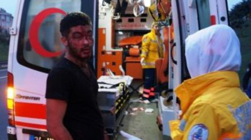 Tem Otoyolunda Trafik Kazası: 1 Yaralı