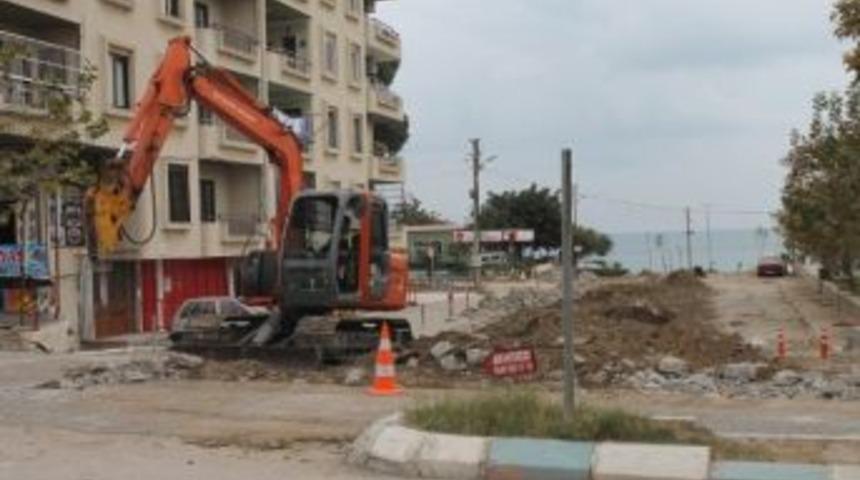 Yumurtalık&rsquo;ta Yağmur Suyu Drenaj Boruları D&ouml;şeniyor