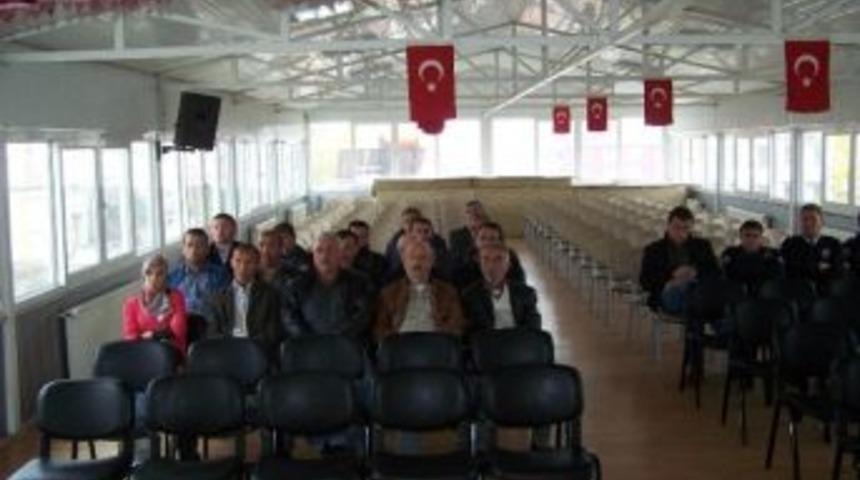 Servis S&uuml;r&uuml;c&uuml;lerine Trafik Ve İlk Yardım Semineri