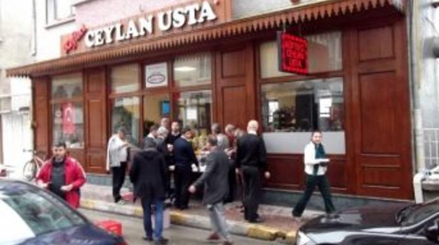 Mudanyalı Esnafın Aşure G&uuml;n&uuml;