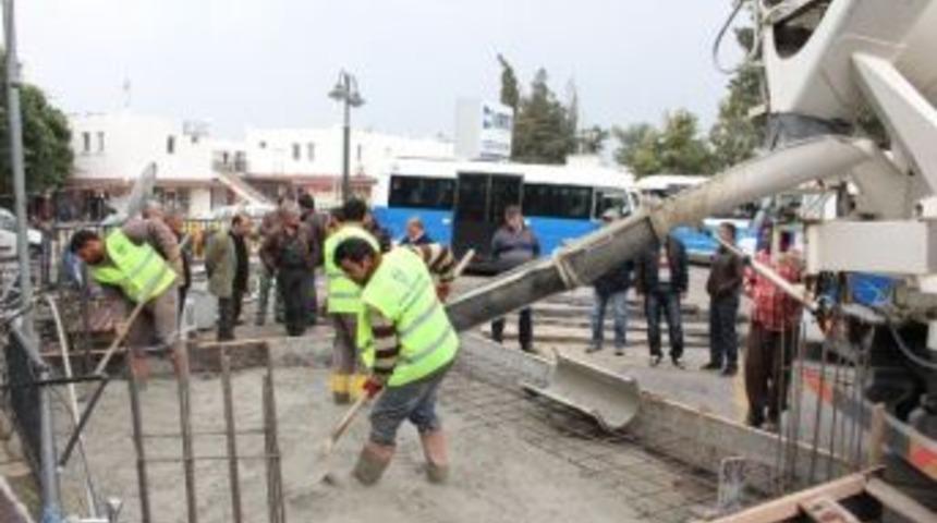 Muhtarlık Ve Taksi Duraklarında Bodrum Mimarisi