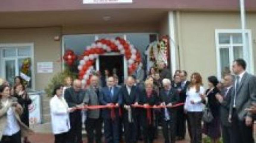 Sağlık merkezi t&ouml;renle hizmete a&ccedil;ıldı