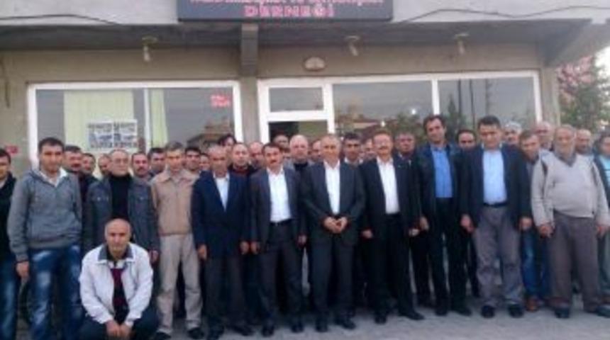 Prof. Dr. Dodurka: "atat&uuml;rk&rsquo;&uuml;n Partisine &Uuml;ye Olmak Bile Onurdur"