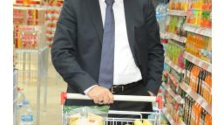 İstanbul&rsquo;da Iki Yerel Market Satın Aldı