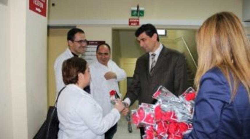 Uşak&rsquo;ta D&uuml;nya Diş Hekimleri G&uuml;n&uuml; Kutlamaları