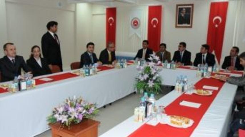 Vali Turhan'dan Cezaevi Yorumu: