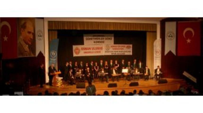 Kaplanlar Korosu'ndan &Ouml;ğretmenler G&uuml;n&uuml; Konseri