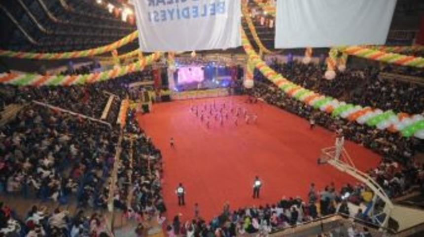 6 Bin 500 &Ouml;ğretmen Ve Aileleri Resepsiyonda Buluştu