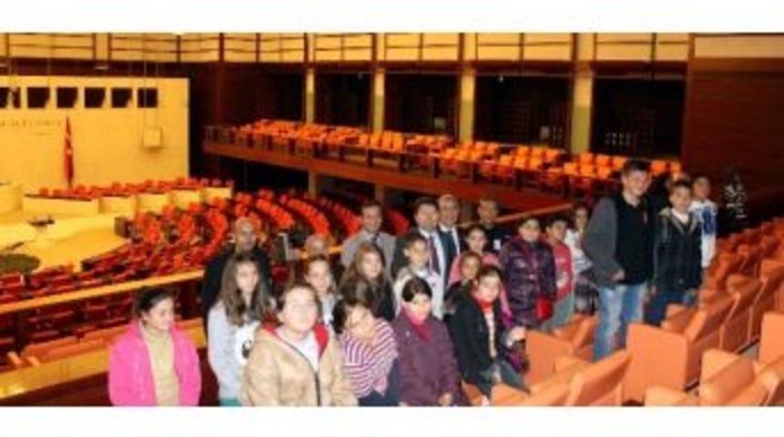 Kızılelma Ortaokulu Meclis&rsquo;te Ağırladı