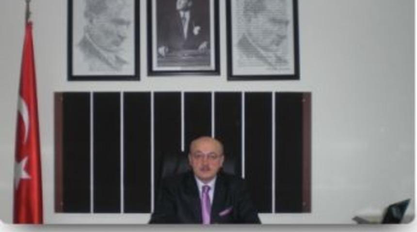 Yurtman'dan &ouml;ğretmenler g&uuml;n&uuml; mesajı