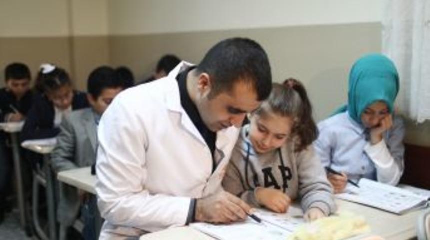 &lsquo;&Ccedil;ocuğumuz, Kalabalık Sınıfta Alamadığı Eğitimi Et&uuml;t Merkezinde Alıyor&rsquo;